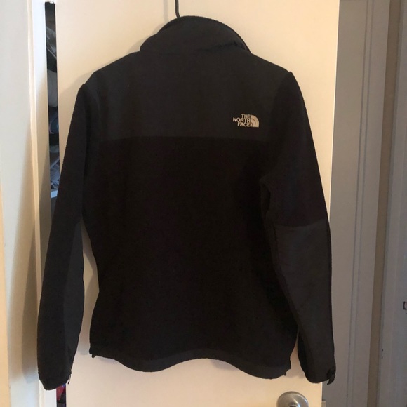 Women’s Northface Jacket Size M - Picture 2 of 2